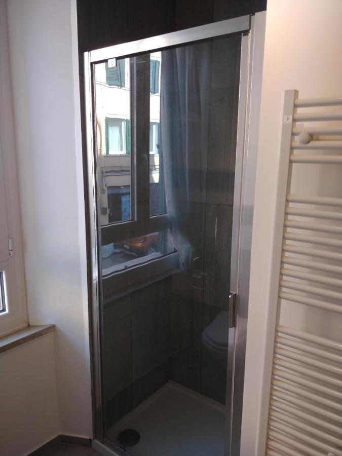 Isi Guesthouse 29 Iesi Bagian luar foto